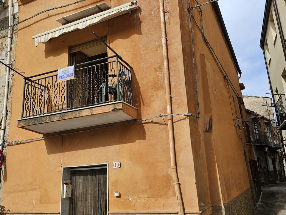 Landsbyhus i Collesano, Palermo - foto 2
